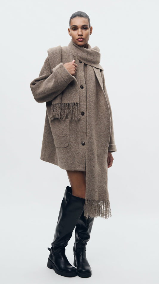 Chloe - Knitted Coat With Scarf